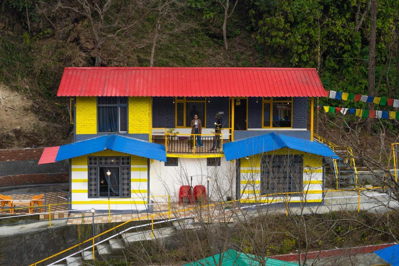 The Hosteller Mussoorie By The Streamside, Kempty Exterior foto